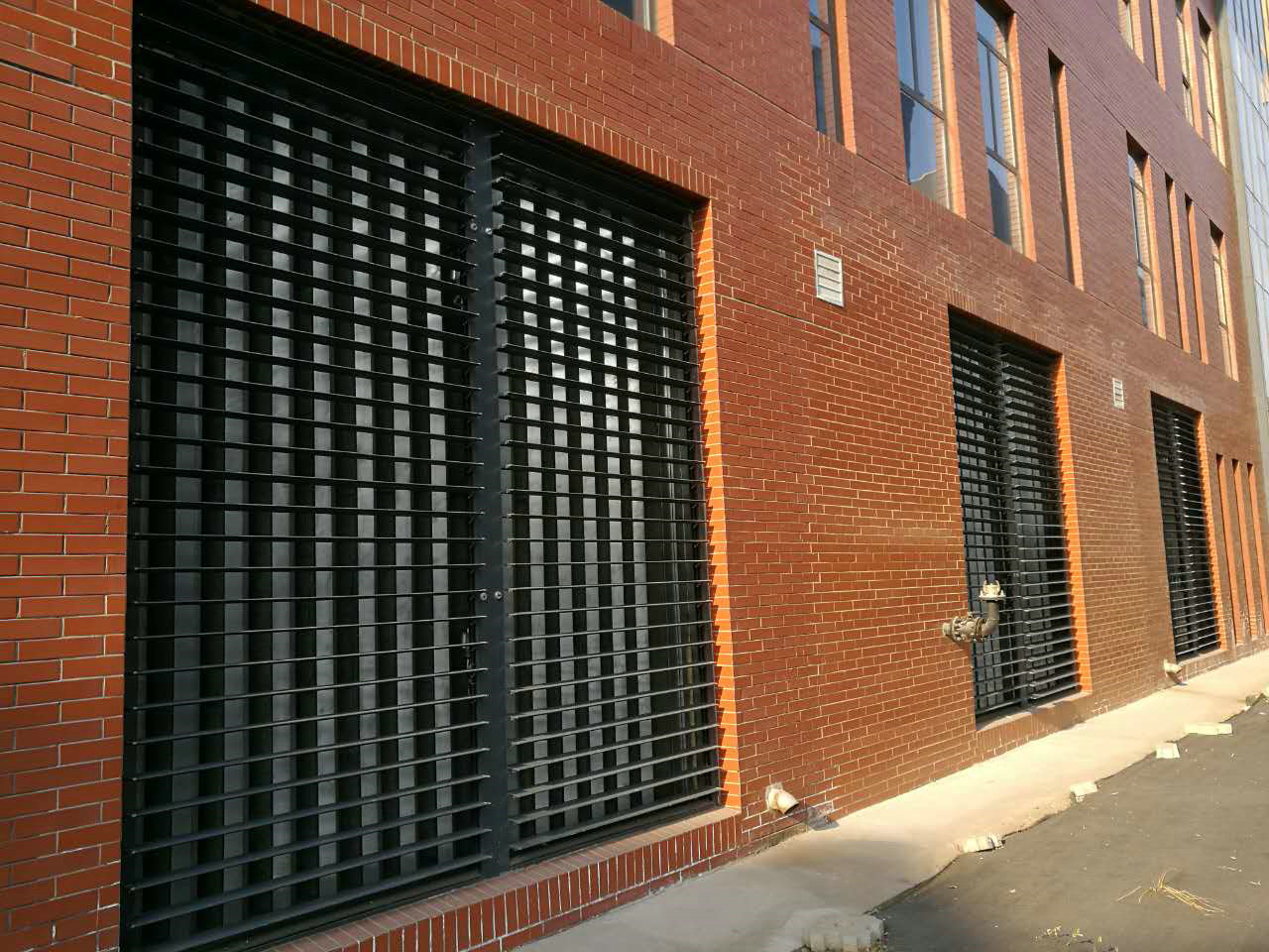 铝合金电动百叶窗